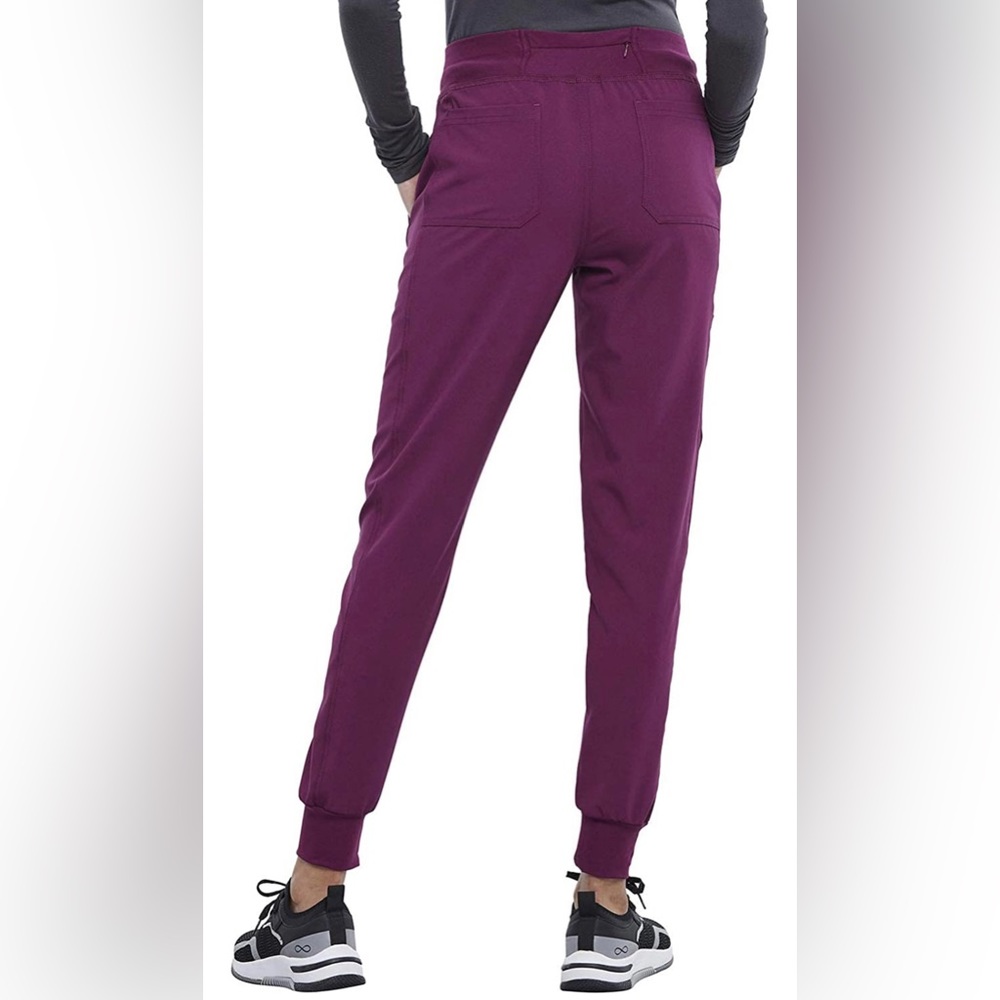 👚🩺Women’s Cherokee maroon scrub pants size M